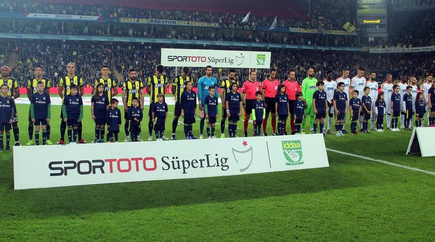 Maniatis oyundan &ccedil;ıkınca tepki g&ouml;sterdi!