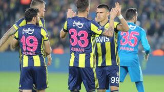Fenerbahçe - Aytemiz Alanyaspor maçında Şener Özbayraklı sakatlandı