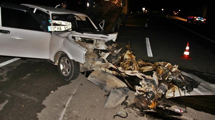 &Ccedil;anakkale&rsquo;de trafik kazası: 1 yaralı