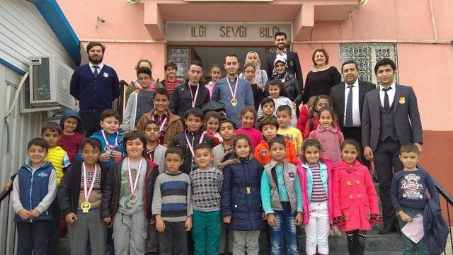 Atatürk haftası nedeniyle satranç turnuvası düzenlendi
