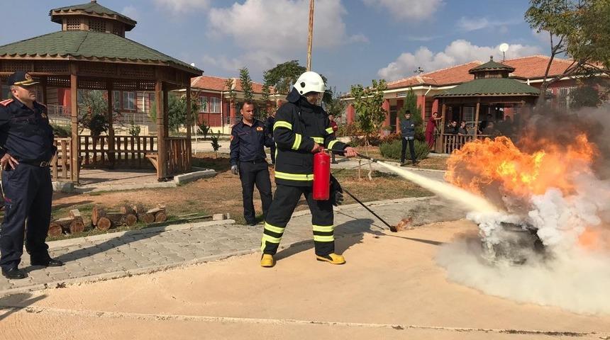 Yangın eğitimleri devam ediyor