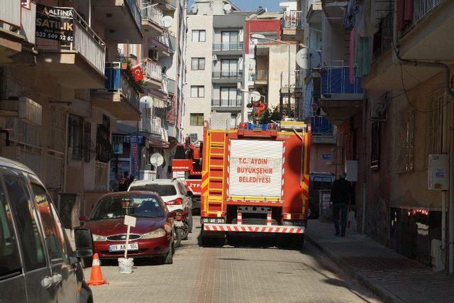 Elektrik sobası evi yaktı