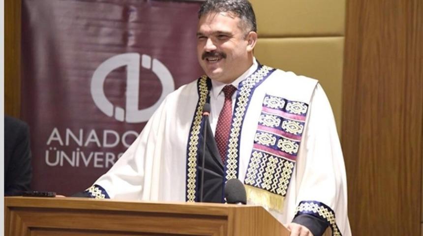 A&Uuml; Rekt&ouml;r&uuml; Prof. Dr. &Ccedil;omaklı Diyarbakır&rsquo;a gelecek