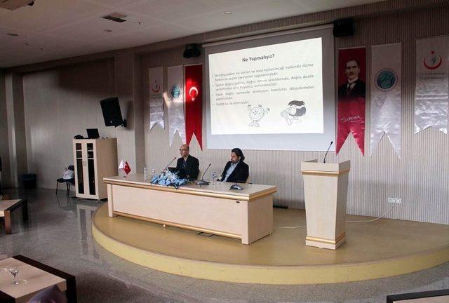 Üniversitede organ bağışı anlatıldı