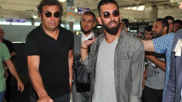 Football Leaks'ten Arda Turan ve Ahmet Bulut'a şok suçlamalar!