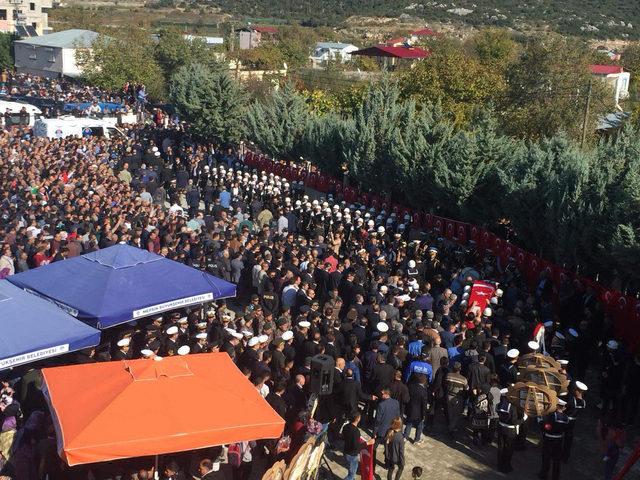 Şırnak şehidi uzman çavuş, son yolculuğuna uğurlandı