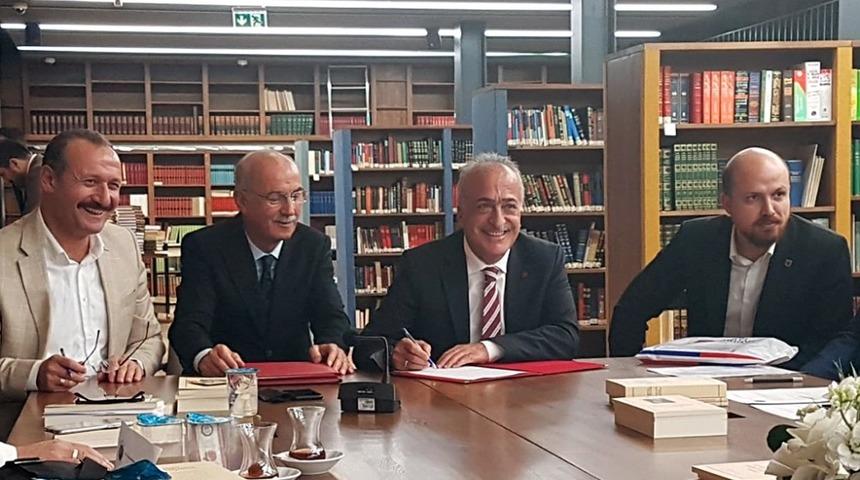 Atat&uuml;rk &Uuml;niversitesi, Prof. Dr. Fuat Sezgin&rsquo;i ve eserlerini, gen&ccedil; kuşaklara anlatacak