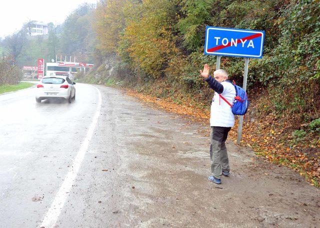 Kansere farkındalık i&ccedil;in Trabzon dan Ankara ya y&uuml;r&uuml;y&uuml;şe ge&ccedil;ti 1